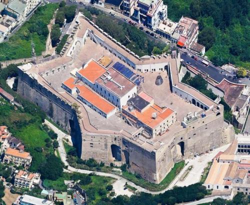 Il Castel Sant'elmo - Napoli