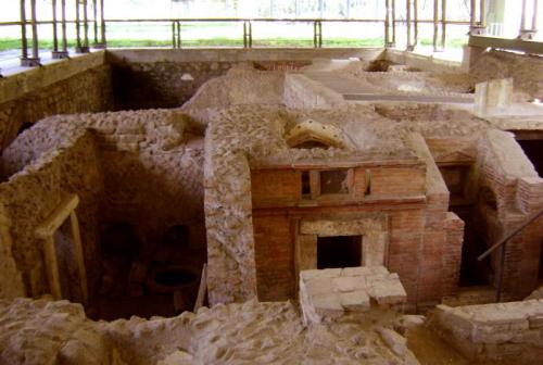 Necropoli Ostiense E Area Archeologica Orto Dei Monaci In San Paolo Fuori Le Mura - Roma