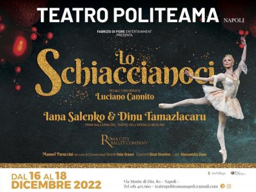 Teatro Politeama Di Napoli - Napoli