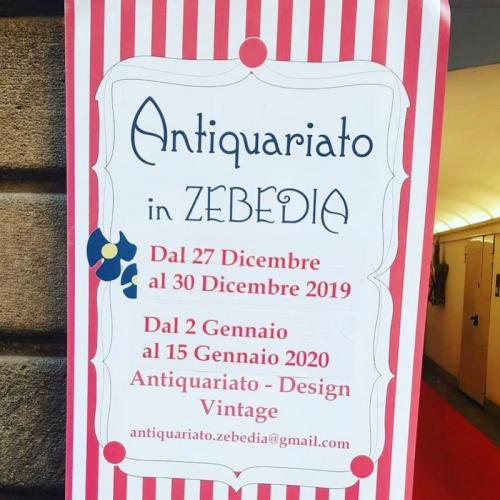 Antiquariato In Zebedia A Milano - Milano