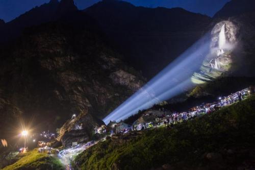 La Cascata Tra Notte E Gusto - Valbondione