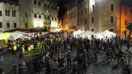 Notte Bianca A Massa Marittima - Massa Marittima