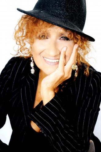 Nuda E Cruda - Tuscania