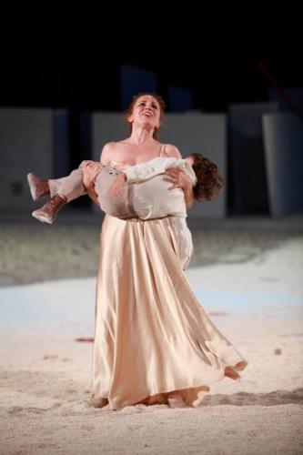 Medea - Campi Bisenzio