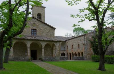 Fiaccolata Fra Le Abbazie - Frontino