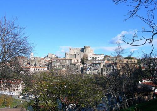 Mercatino Dell'artigianato Nel Centro Storico - Nerola