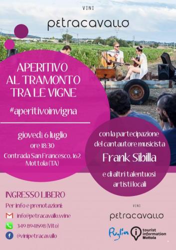 Aperitivo Al Tramonto Tra Le Vigne Di Petracavallo - Mottola