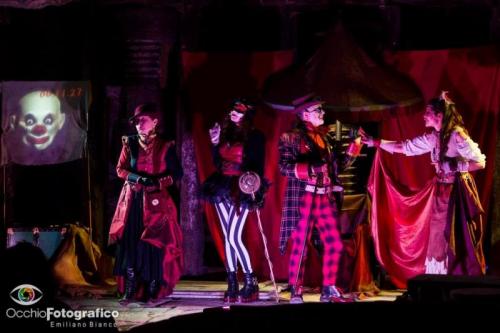 Happy Steamdead, Mr. King - Bari