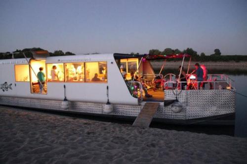 Navigazioni Jazz Sul Grande Fiume - Cremona