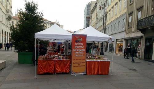 Mostra Mercato Dell'ingegno Artistico Creativo - Trieste