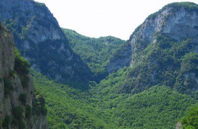 Nordic Walking Nella Riserva Naturale Statale Gola Del Furlo - Acqualagna