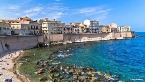 Siracusa: Rappresentazioni Classiche - Palermo
