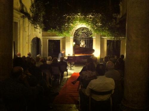 Concerti E Vino A Palazzo Antonelli - Roma