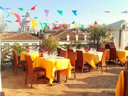 Cena Del Redentore Al Ristorante La Caravella - Venezia