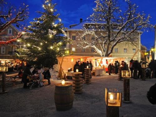 Il Tradizionale Mercatino Di Natale A Glorenza - Glorenza