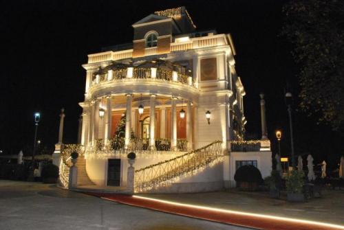 Natale Capodanno Alla Casina Valadier Di Roma - Roma