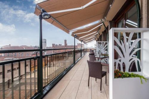 Quattro Donne Geniali - Piacenza