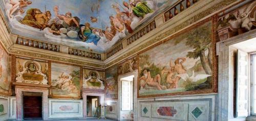 Il Palazzo Dei Principi Giustiniani A Bassano Romano - Bassano Romano