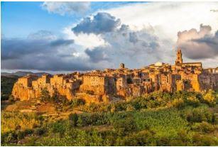 Nel Cuore Del Tufo A Pitigliano - Pitigliano