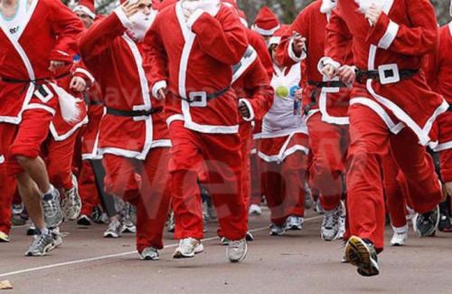 La Sfilata Dei Babbi Natale A Lugo - Lugo