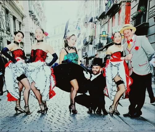 Napoli & Il Cafè Chantant Al Gran Salone Margherita A Napoli - Napoli