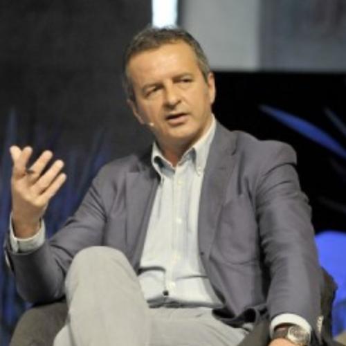 L'uomo Al Centro A Pordenone - Pordenone