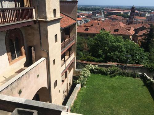 A Saluzzo: Ma Che Carattere! E Storie Di Artigianato - Saluzzo