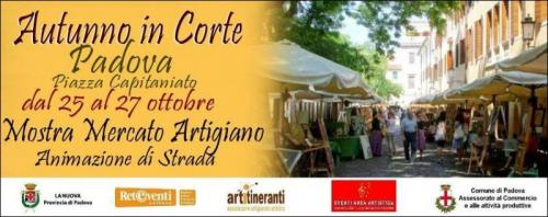 Autunno In Corte A Padova - Padova