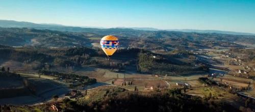 L'emozione Del Volo In Mongolfiera A Castelfiorentino - Castelfiorentino