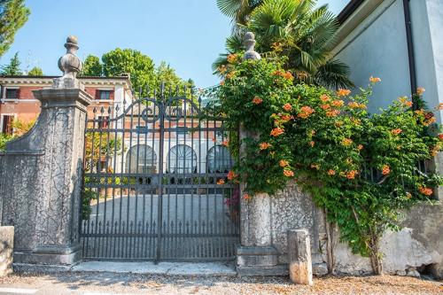 Fai Un Giro In Villa In Veneto - 