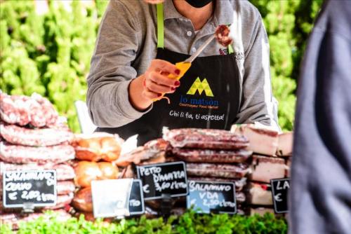 Mercati Contadini E Prodotti Gourmet A Courmayeur - Courmayeur