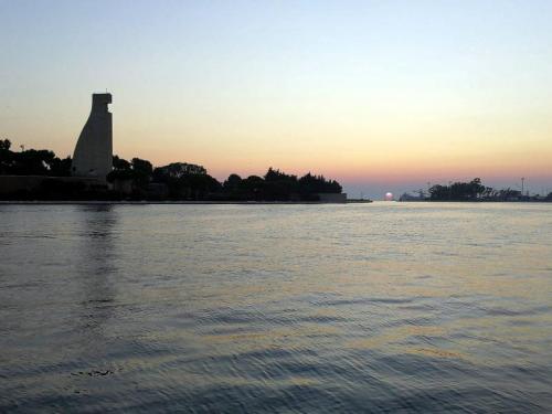 Concerto All'alba Nel Porto Di Brindisi - Brindisi