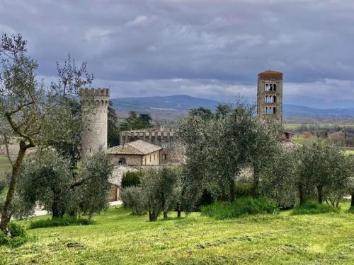 San Gusmè E La Sorgente Dell'ombrone - Castelnuovo Berardenga