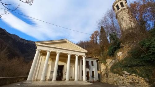 La Primavera Ai Piedi Del Grappa Tra Santuari, Storia E Natura E  - Borso Del Grappa