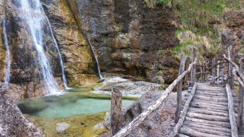 La Val Cordevole Tra Ospizi, Boschi E Cascate Spettacolari - Sospirolo