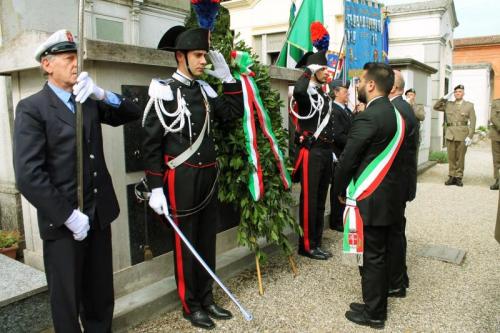 Cerimonia Con Onori Militari In Memoria Di Aurelio Baruzzi
