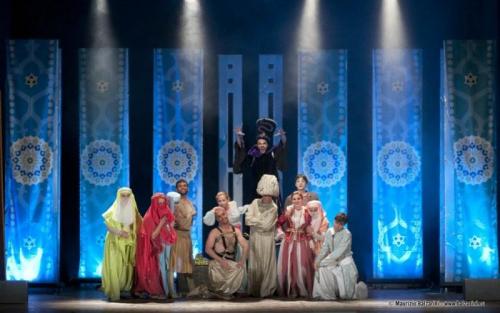 Aladino E Il Genio Della Lampada - Borgomanero
