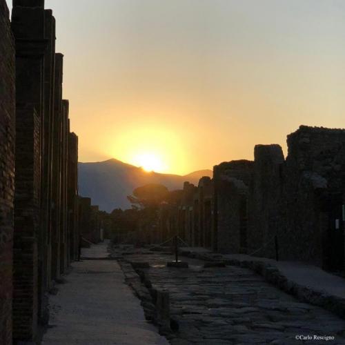 Sogno Di Una Notte Di Inizio Estate A Pompei - Pompei